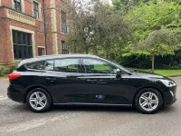 Used Ford Focus Zetec 95 HP (69 kW) 2019 Black Estate