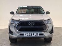 Used Toyota HiLux Active 150 HP (110 kW) 2022 Silver Pickup