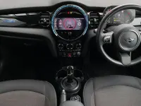 Used Mini Cooper Classic 134 HP (98 kW) 2023 Silver Hatchback