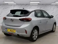 Begagnad Vauxhall Corsa Design Edition 100 HK (73 kW) 2023 Grå Halvkombi
