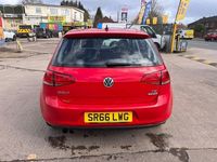 Begagnad VW Golf VII Edition 125 HK (91 kW) 2017 Röd Halvkombi