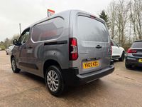 Used Citroën Berlingo 100 HP (73 kW) 2022 Grey MPV