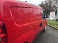 Used Fiat Doblò 90 HP (66 kW) 2014 Red MPV