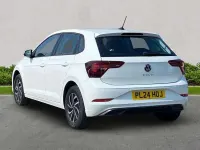 Used VW Polo Life 95 HP (69 kW) 2024 White Hatchback