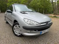 Used Peugeot 206 68 HP (50 kW) 2003 Silver Hatchback