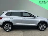 Gebraucht Skoda Karoq SE L 150 PS (110 kW) 2024 Silber SUV