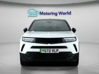 Used Vauxhall Mokka SRi 100 kW (136 HP) 2022 White SUV