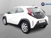 Used Toyota Aygo X PURE 72 HP (52 kW) 2025 SUV