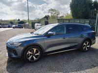 Used Ford Focus Active 120 HP (88 kW) 2022 Blue Estate