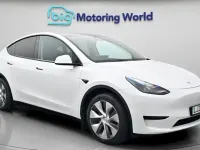 Used Tesla Model Y Standard Range 219 kW (299 HP) 2023 White SUV