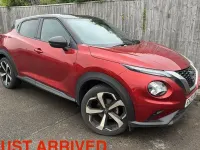 Used Nissan Juke Tekna 114 HP (83 kW) 2023 Red SUV