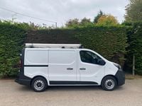 Used Vauxhall Vivaro 90 HP (66 kW) 2016 White MPV