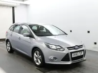 Używany Ford Focus Zetec 115 KM (84 kW) 2013 Srebrny Kombi