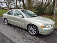 Used Volvo S60 SE 163 HP (119 kW) 2004 Gold Sedan
