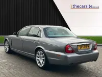 Usado Jaguar XJ Sovereign 238 HP (175 kW) 2007 Cinzento Sedan