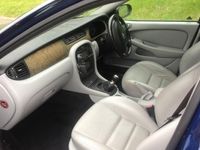 used Jaguar X-type 2.5