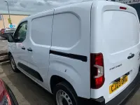 Used Peugeot Partner Premium 131 HP (96 kW) 2023 White MPV