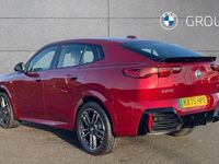 Usado BMW iX2 M Sport 150 kW (204 HP) 2025 Vermelho SUV