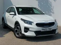 Used Kia XCeed 2022 White SUV