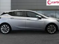 Used Vauxhall Astra Design Edition 101 HP (74 kW) 2017 Silver Hatchback