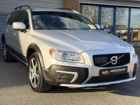 Usado Volvo XC70 SE Lux 304 HP (223 kW) 2014 Carrinha