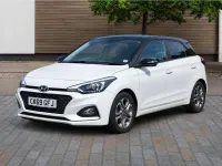 Used Hyundai i20 84 HP (61 kW) 2019 White Hatchback