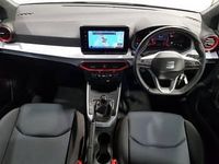 Used Seat Arona FR 110 HP (80 kW) 2023 White SUV