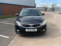 Używany Kia Ceed 2012 Czarny Hatchback