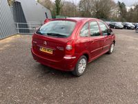 used Citroën Xsara Picasso 1.6i 16V Desire 5dr