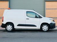 Used Peugeot Partner 131 HP (96 kW) 2021 White MPV