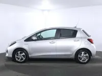 Used Toyota Yaris 101 HP (74 kW) 2016 Silver Hatchback