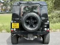 Used Land Rover Defender 122 HP (89 kW) 2008 Black Estate