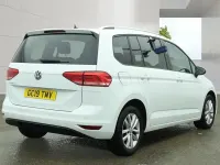 Used VW Touran SE 115 HP (84 kW) 2019 White MPV