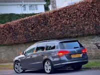 Usado VW Passat R-line 140 HP (102 kW) 2014 Cinzento Carrinha