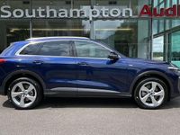 New Audi Q5 S-Line 204 HP (150 kW) 2026 Green SUV