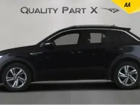 Usado VW T-Roc R-line 150 CV (110 kW) 2023 Negro SUV