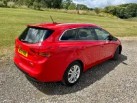 Used Kia Ceed 2015 Red Hatchback