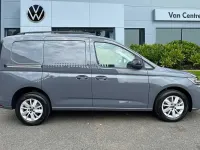 Ny VW Caddy Pro 122 HK (89 kW) 2025 Grå Minibuss