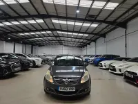 Begagnad Vauxhall Corsa 100 HK (73 kW) 2010 Grå Halvkombi