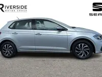 Begagnad VW Polo S 95 HK (69 kW) 2023 Silver Halvkombi
