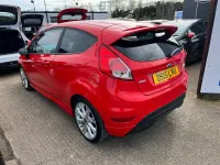 Used Ford Fiesta Zetec 2015 Red Hatchback