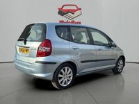 used Honda Jazz 1.4 i-DSi SE 5dr CVT-7