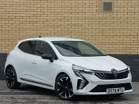 Used Renault Clio Techno 90 HP (66 kW) 2024 White Hatchback