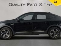 Begagnad Renault Arkana Engineered 2024 Svart SUV