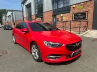 Używany Vauxhall Insignia SRi 2018 Czerwony Hatchback