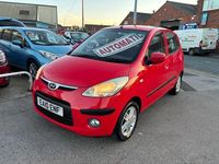 Usado Hyundai i10 Comfort 77 HP (56 kW) 2010 Vermelho Citadino