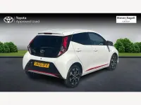 Gebraucht Toyota Aygo Trend 72 PS (52 kW) 2020 Weiß Kleinwagen