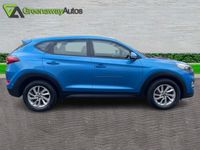 used Hyundai Tucson (2016/66)1.7 CRDi Blue Drive SE Nav 2WD 5d