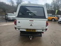 Used Mitsubishi L200 134 HP (98 kW) 2015 White Pickup
