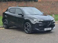 Begagnad Alfa Romeo GT Junior 2025 Svart Halvkombi